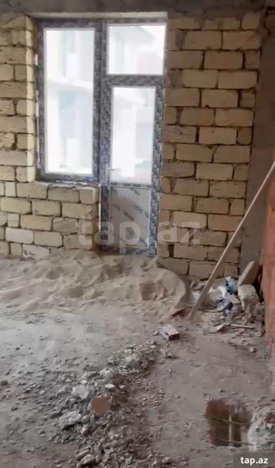 Satılır 2 otaqlı yeni tikili 45 m²