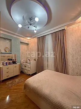 Satılır 3 otaqlı yeni tikili 76 m²