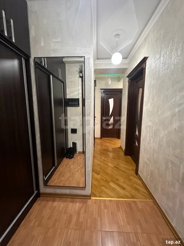 Satılır 3 otaqlı yeni tikili 76 m²