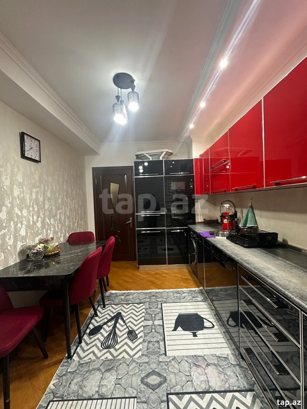 Satılır 3 otaqlı yeni tikili 76 m²