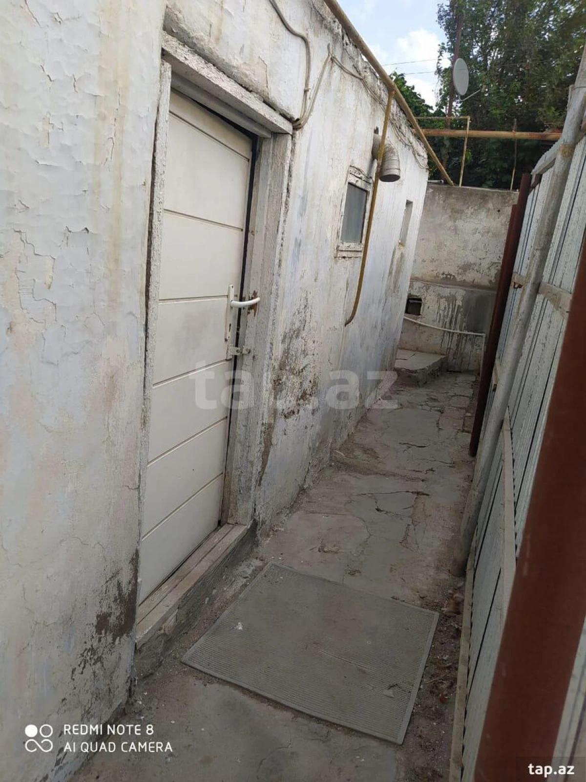 Satılır 4 otaqlı həyət evi