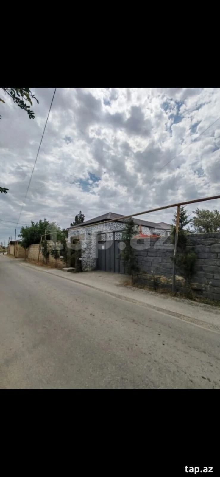 Satılır 4 otaqlı həyət evi