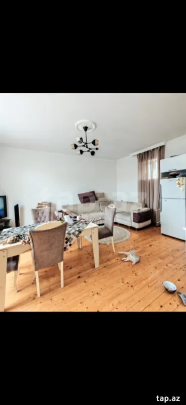 Satılır 4 otaqlı həyət evi