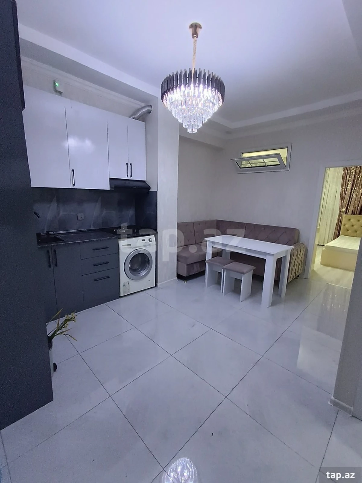 Kirayə verilir 3 otaqlı yeni tikili 55 m²