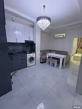 Kirayə verilir 3 otaqlı yeni tikili 55 m²