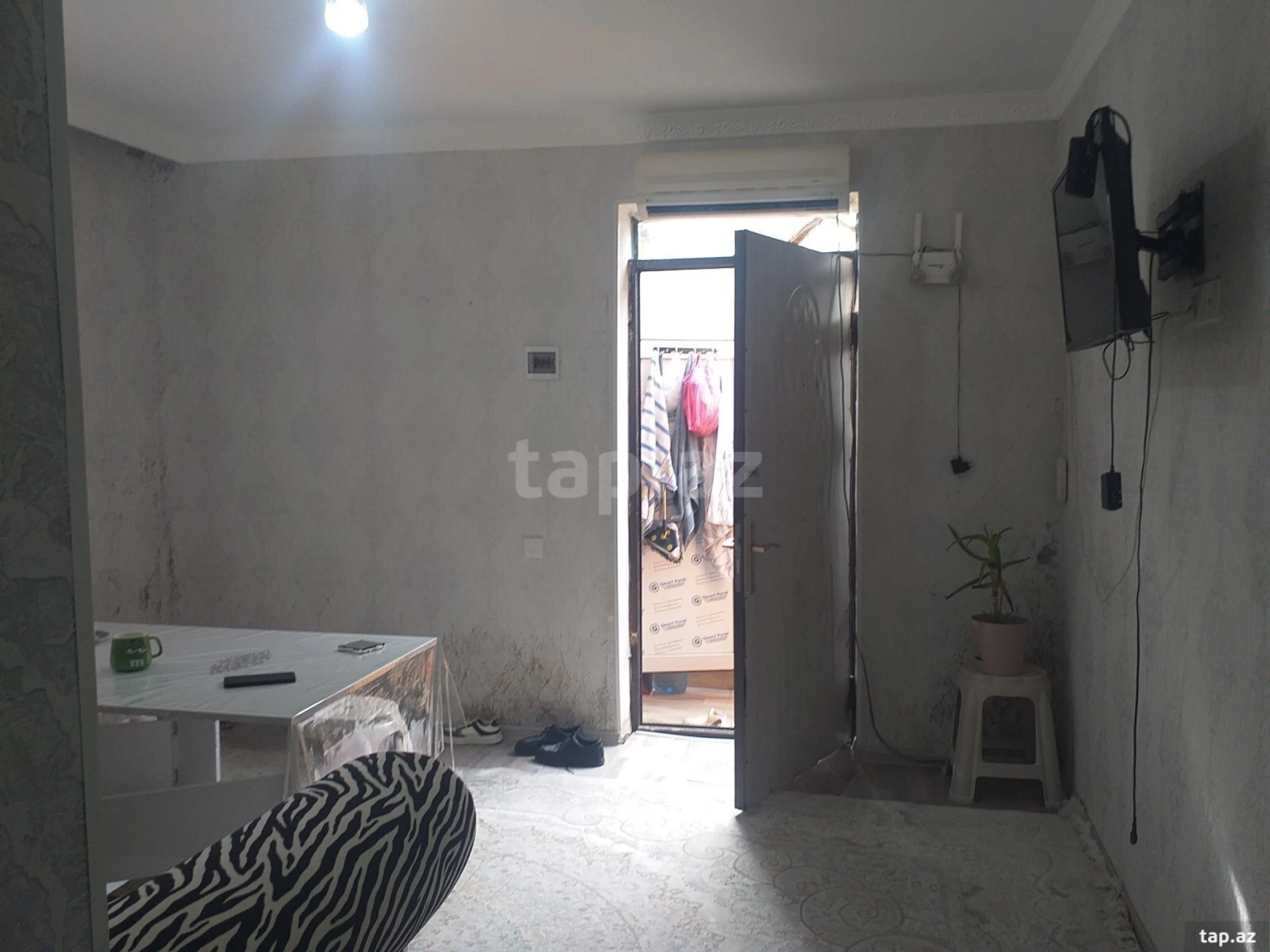 Kirayə verilir 2 otaqlı yeni tikili 50 m²