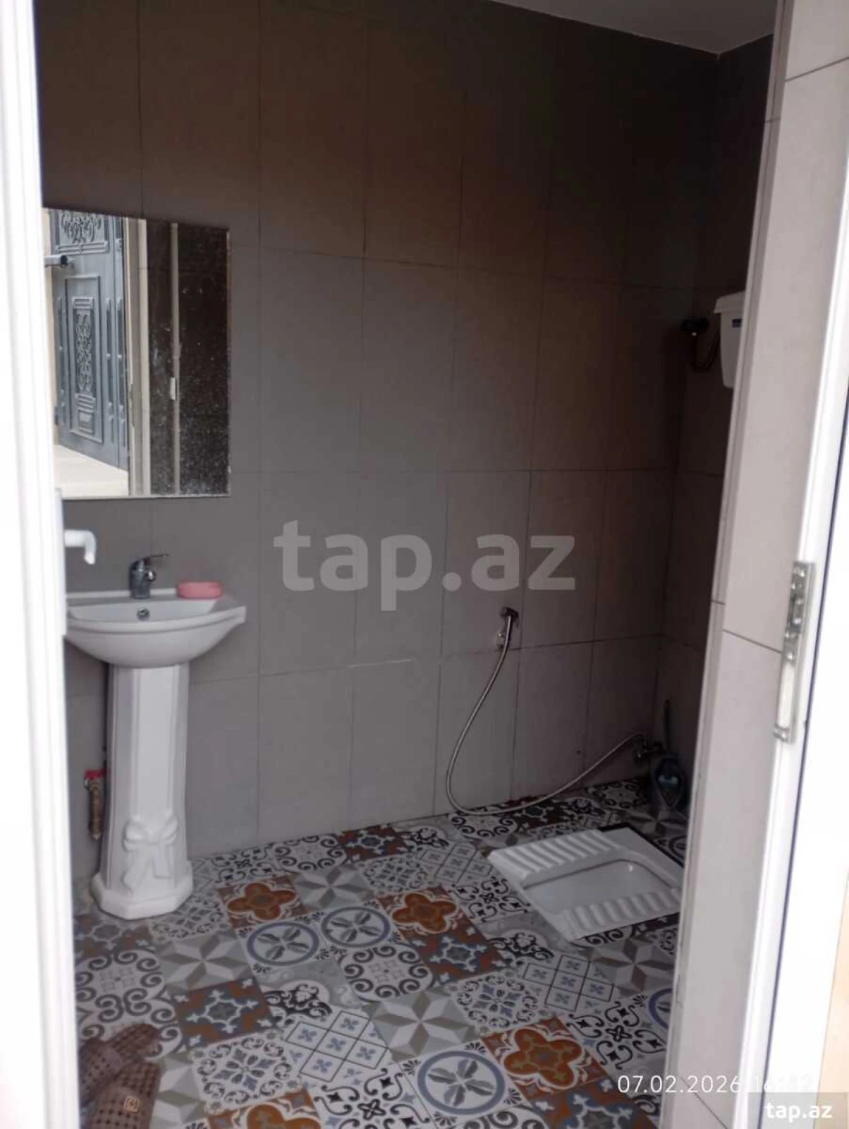 Kirayə verilir 2 otaqlı həyət evi