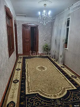 Satılır 7 otaqlı həyət evi