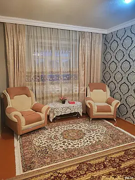 Satılır 7 otaqlı həyət evi
