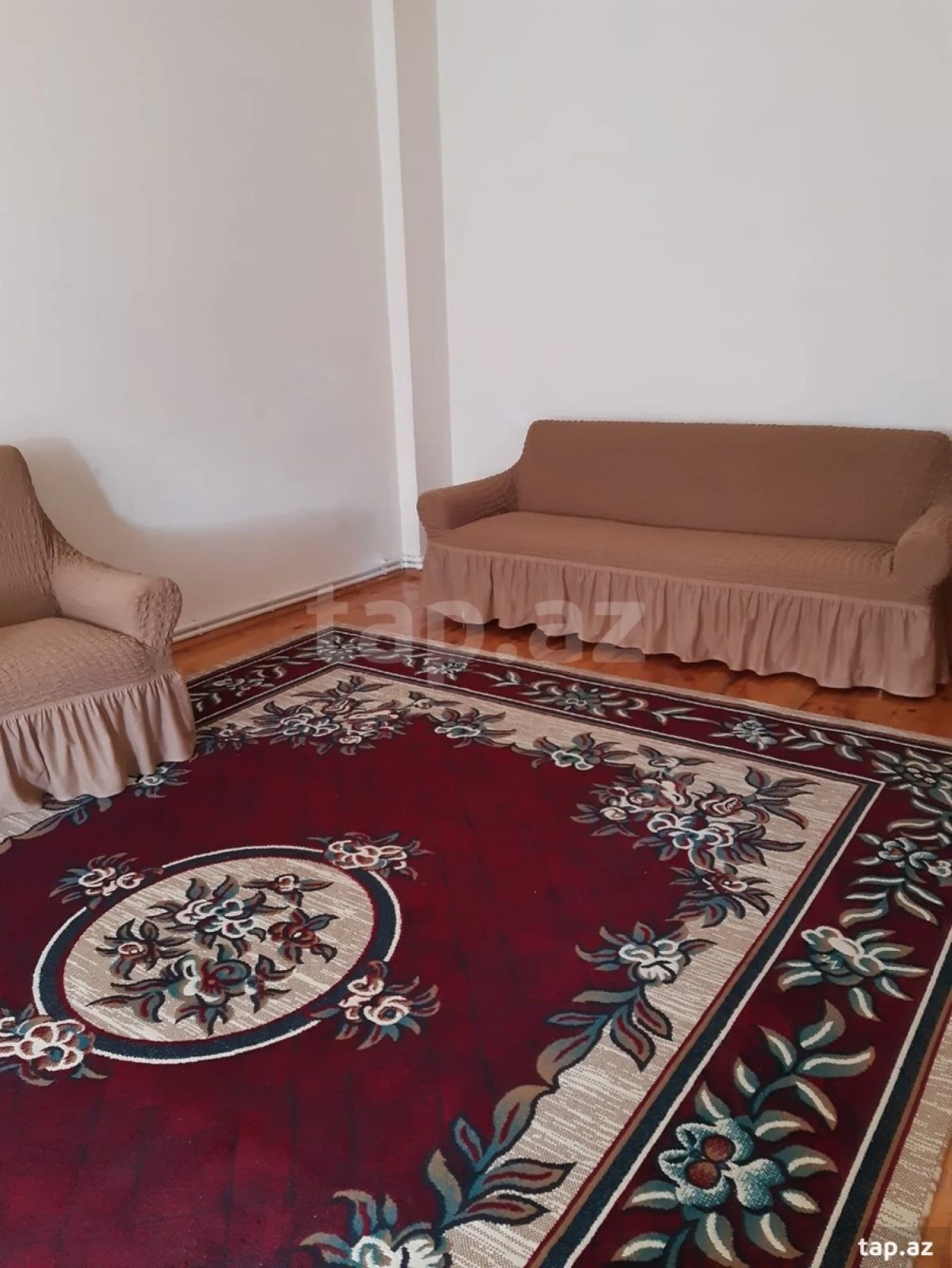 Kirayə verilir 2 otaqlı yeni tikili 73 m²