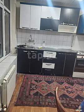 Kirayə verilir 4 otaqlı həyət evi