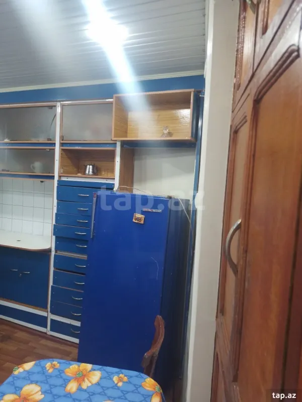 Kirayə verilir 4 otaqlı həyət evi