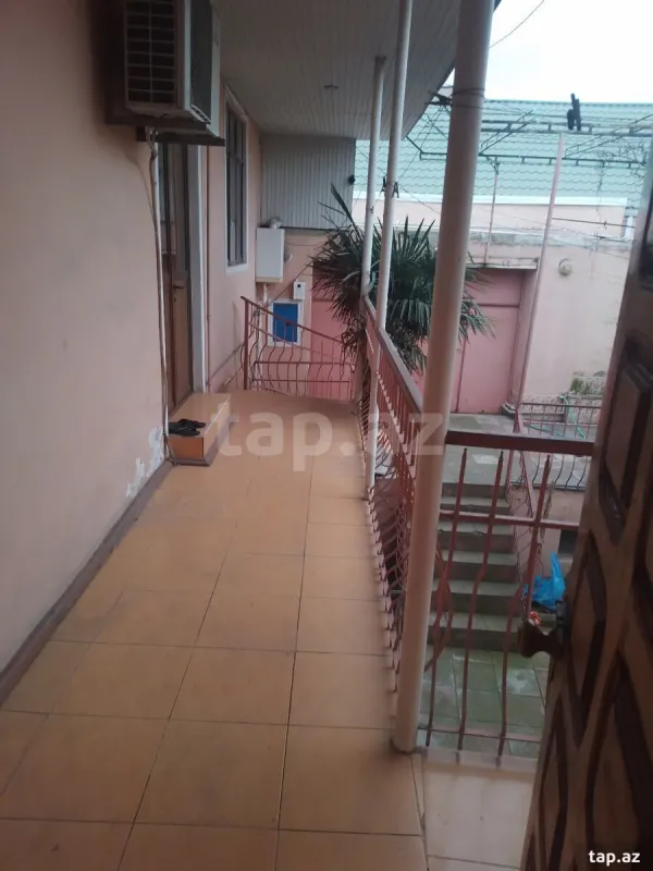 Kirayə verilir 4 otaqlı həyət evi