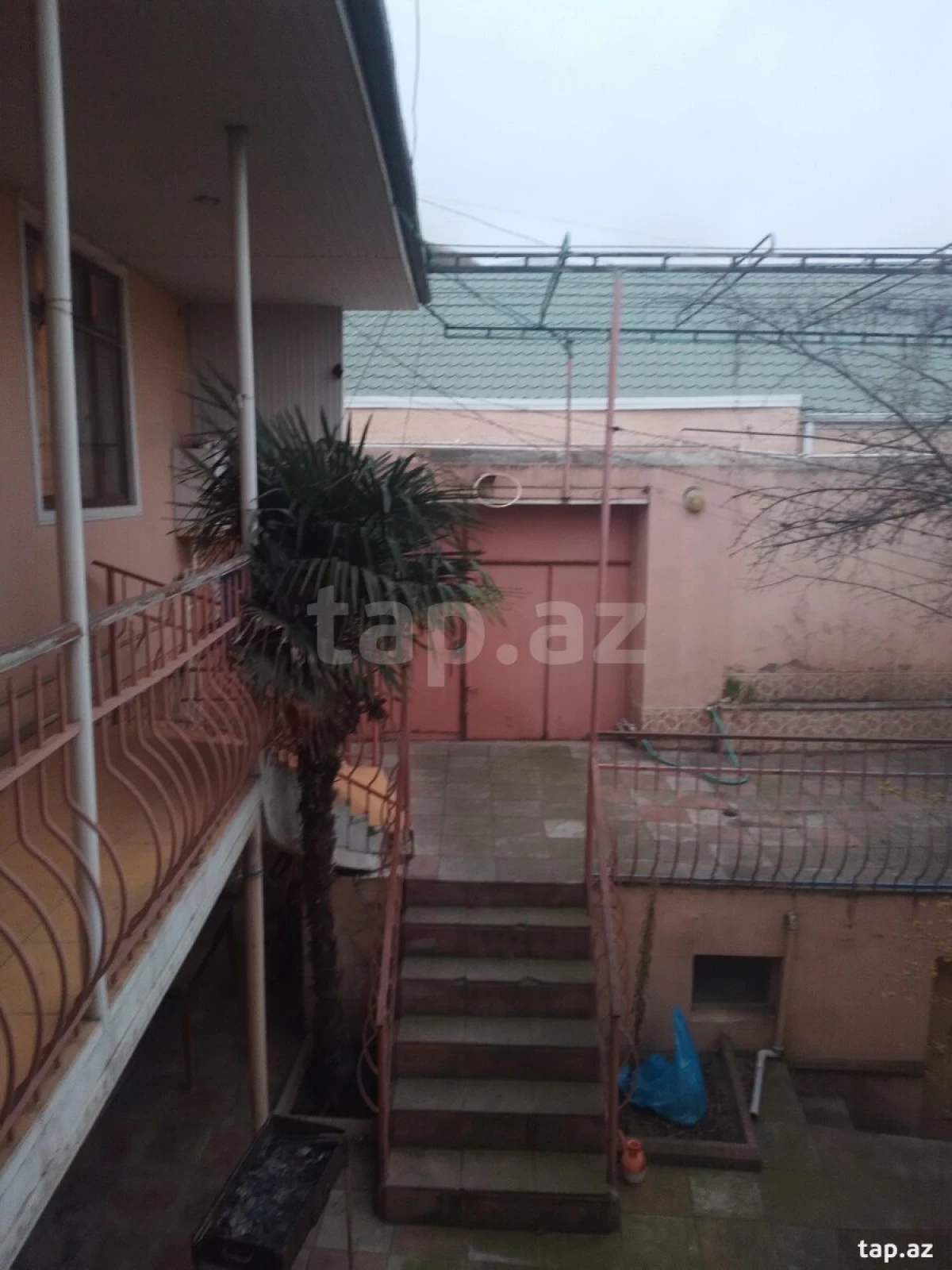 Kirayə verilir 4 otaqlı həyət evi