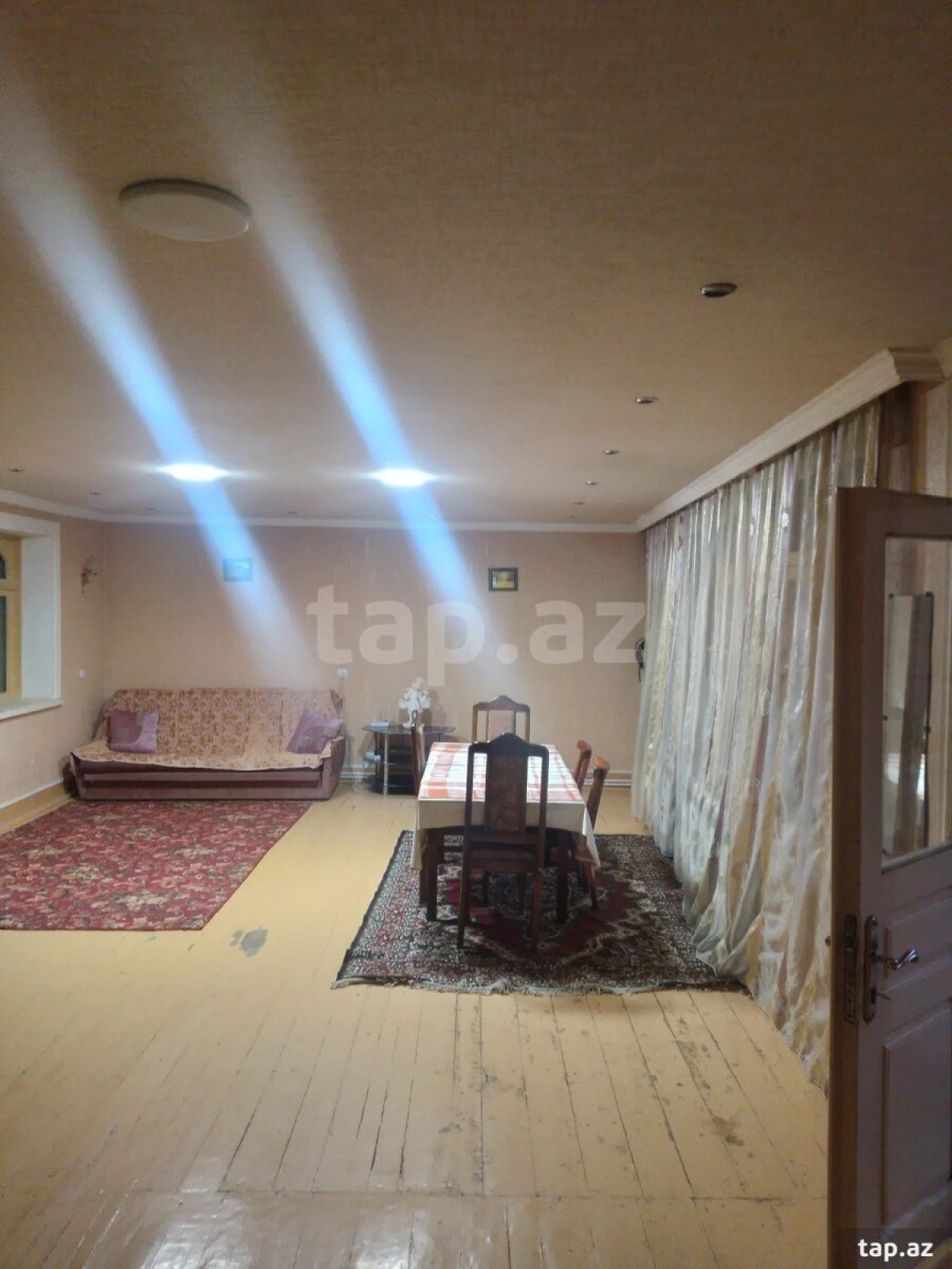 Kirayə verilir 4 otaqlı həyət evi