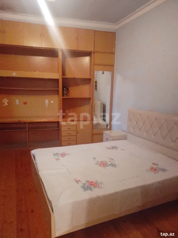 Kirayə verilir 4 otaqlı həyət evi