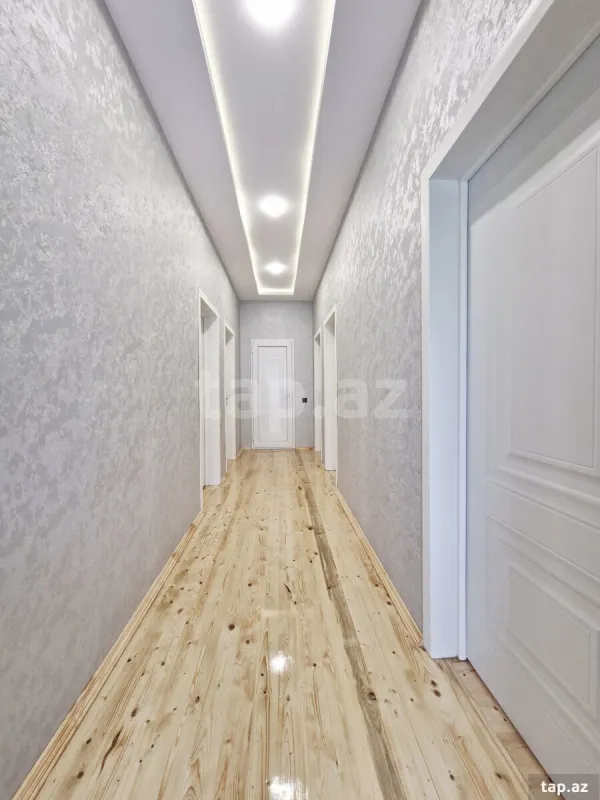 Satılır 4 otaqlı yeni tikili 110 m²