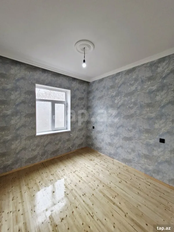 Satılır 4 otaqlı yeni tikili 110 m²