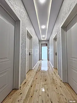 Satılır 4 otaqlı yeni tikili 110 m²