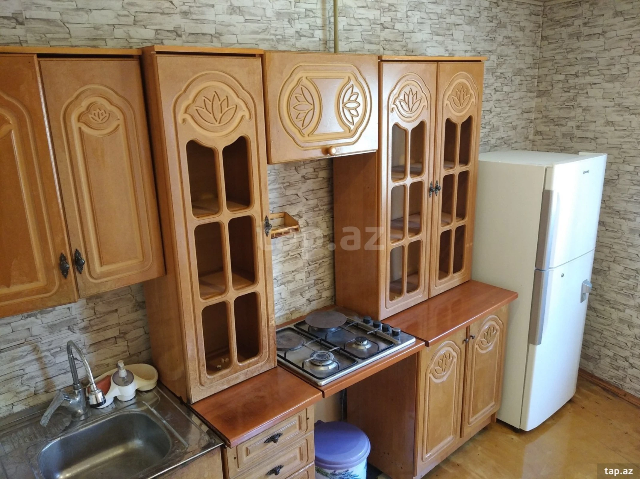 Kirayə verilir 3 otaqlı mənzil 70 m²