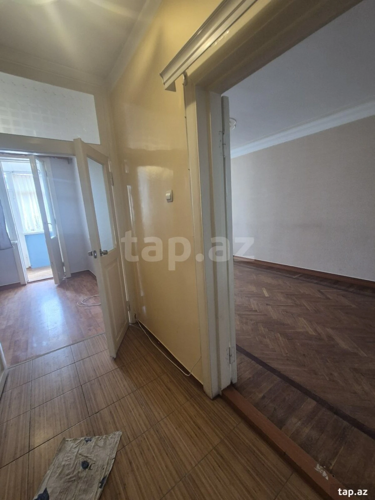 Satılır 2 otaqlı mənzil 60 m²
