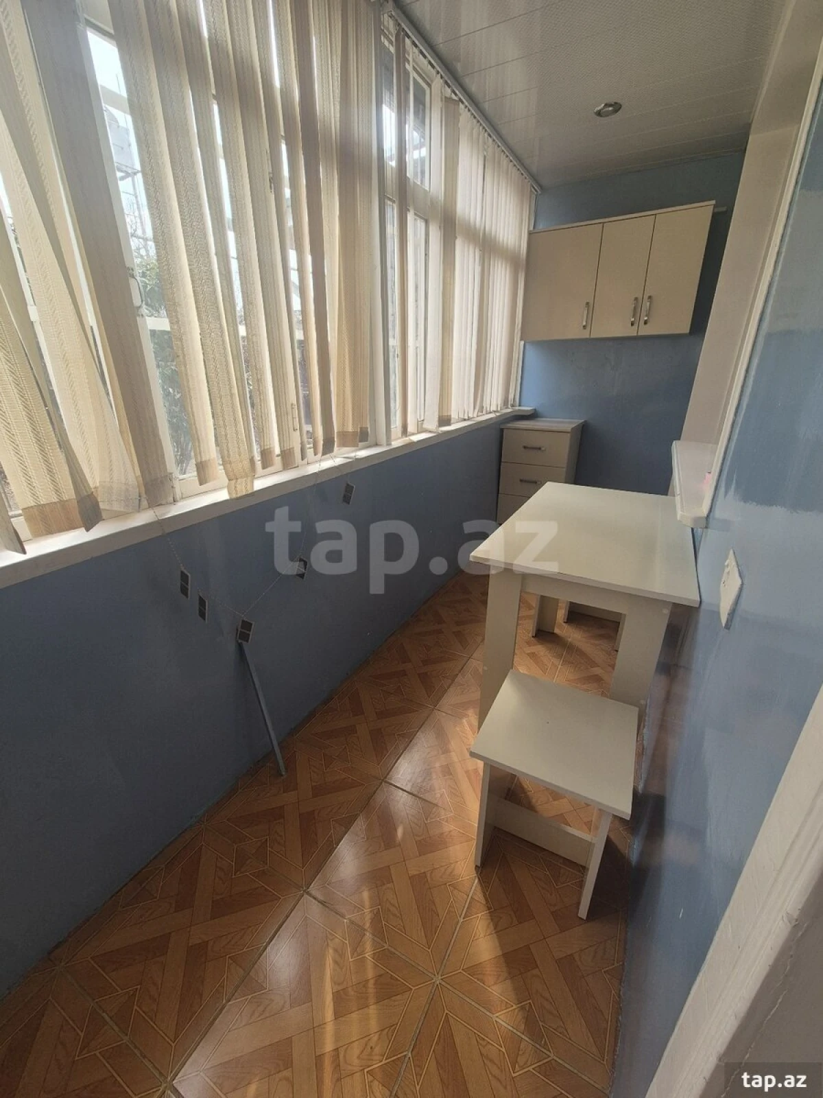 Satılır 2 otaqlı mənzil 60 m²