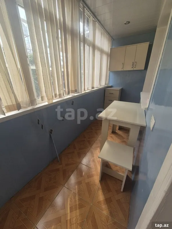 Satılır 2 otaqlı mənzil 60 m²