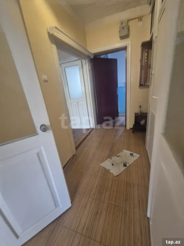 Satılır 2 otaqlı mənzil 60 m²