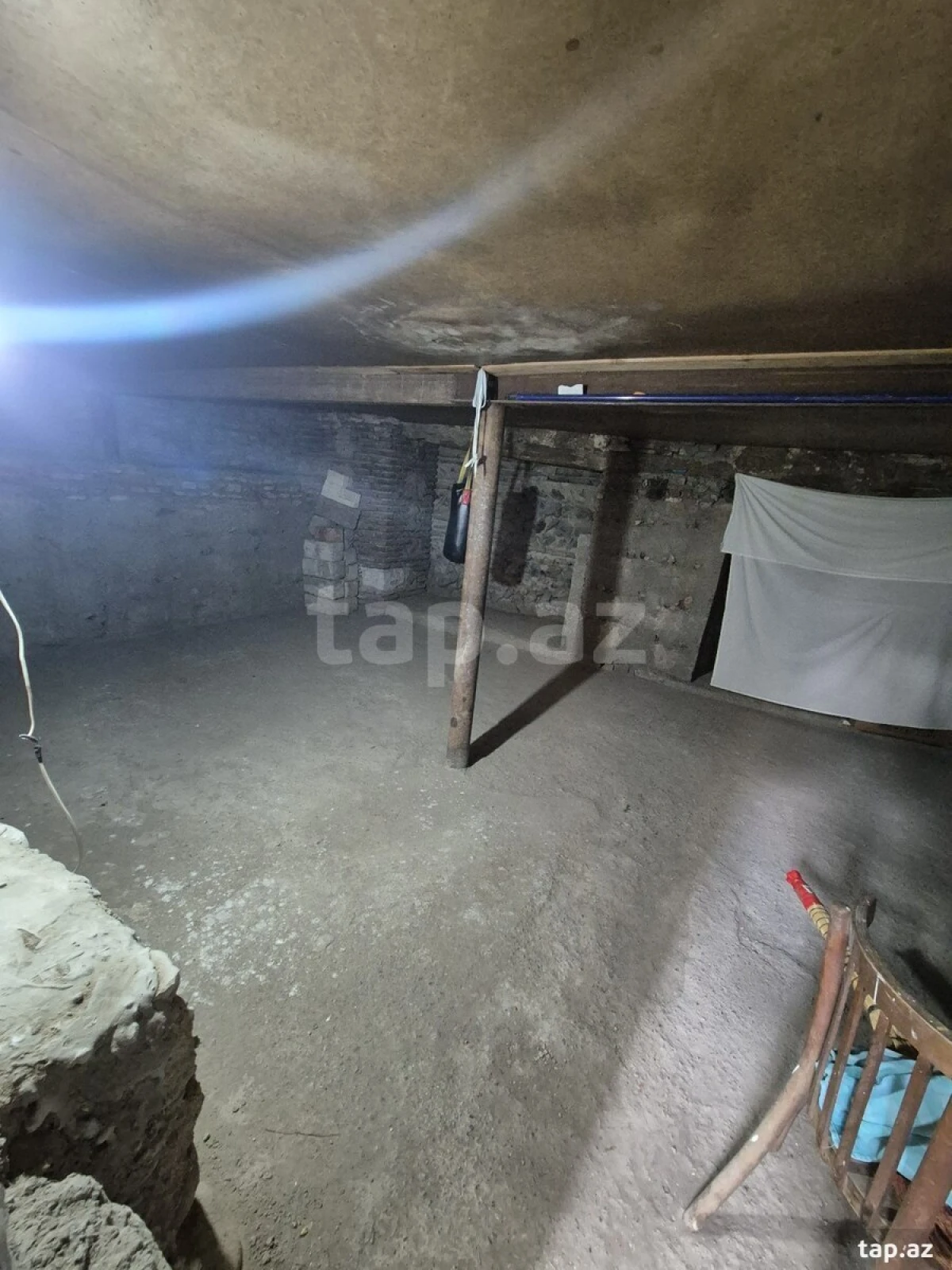 Satılır 2 otaqlı həyət evi