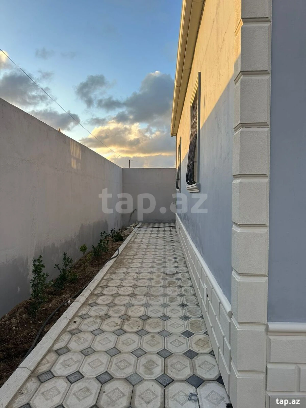 Kirayə verilir 3 otaqlı həyət evi