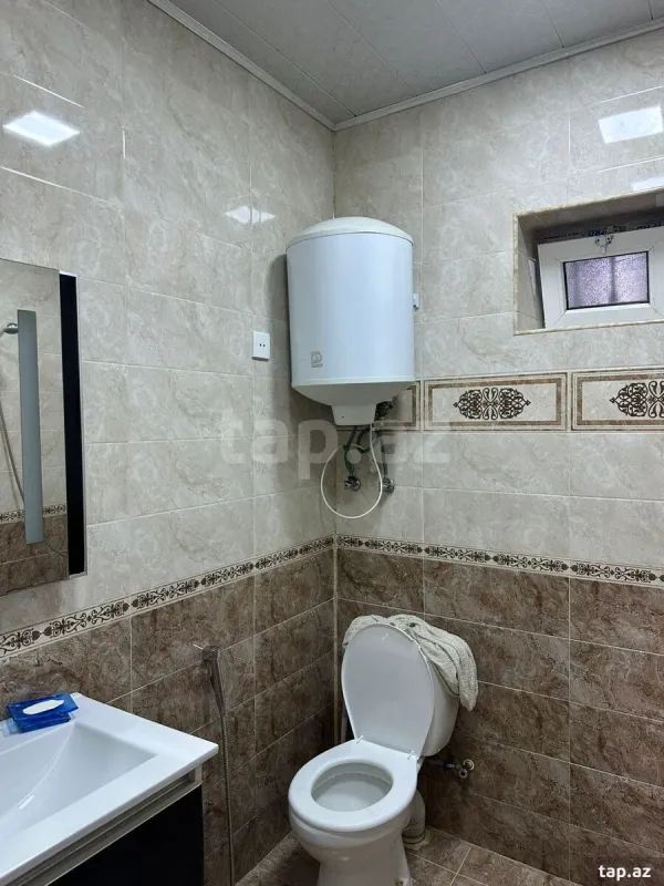 Kirayə verilir 3 otaqlı həyət evi