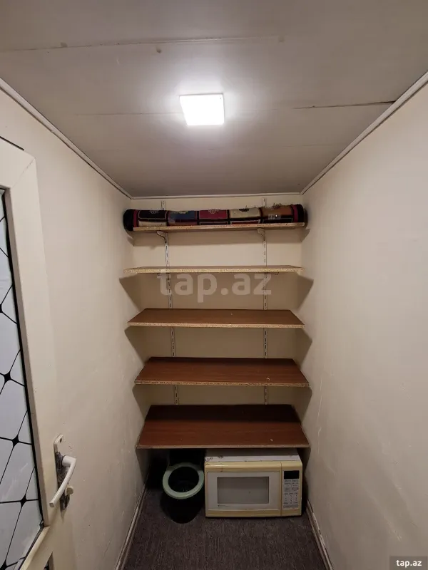 Kirayə verilir 1 otaqlı həyət evi