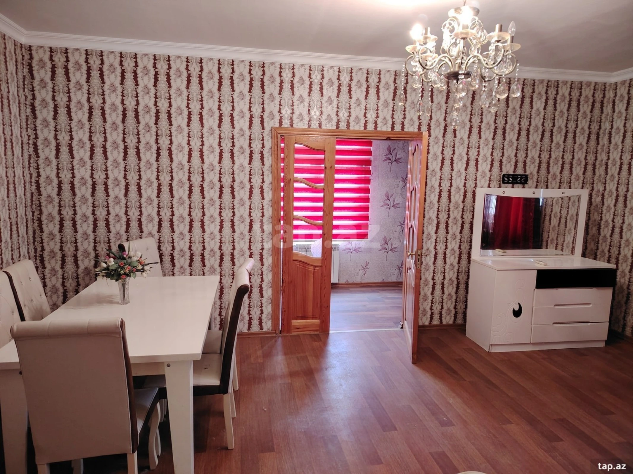 Satılır 1 otaqlı mənzil 42 m²