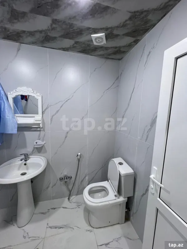 Kirayə verilir 2 otaqlı yeni tikili 56 m²