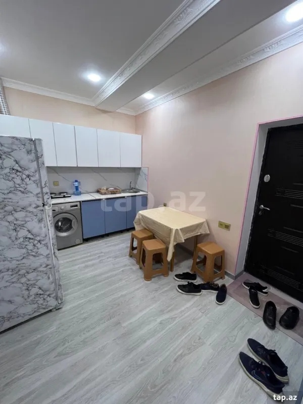 Kirayə verilir 2 otaqlı yeni tikili 56 m²