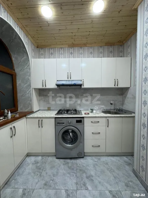 Kirayə verilir 2 otaqlı yeni tikili 60 m²