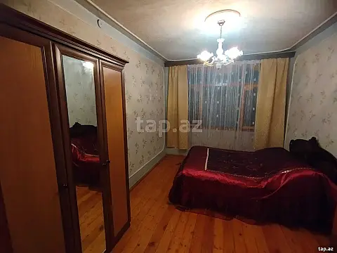 Kirayə verilir 2 otaqlı mənzil 65 m²
