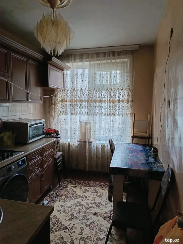 Kirayə verilir 2 otaqlı mənzil 40 m²