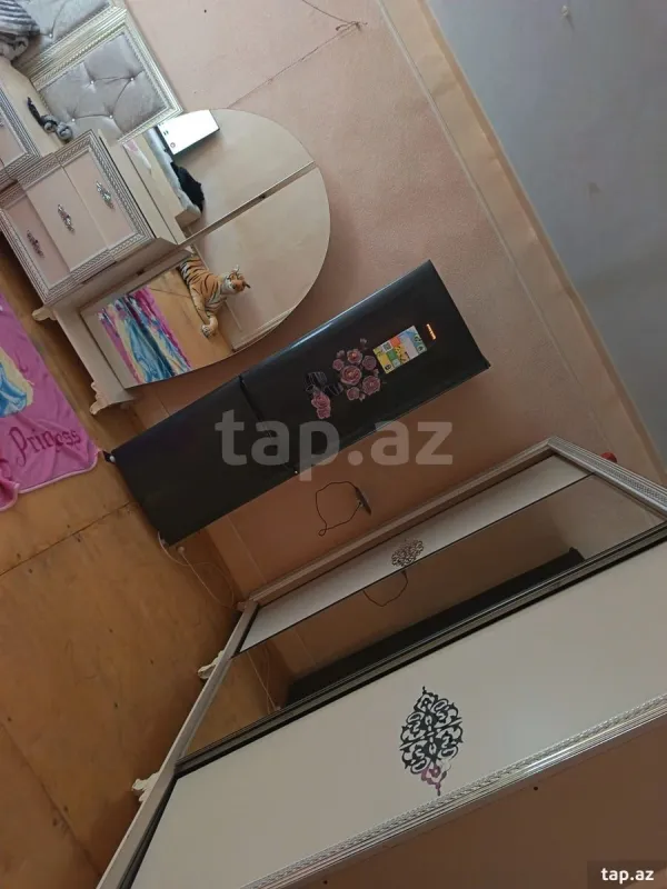 Kirayə verilir 2 otaqlı mənzil 40 m²