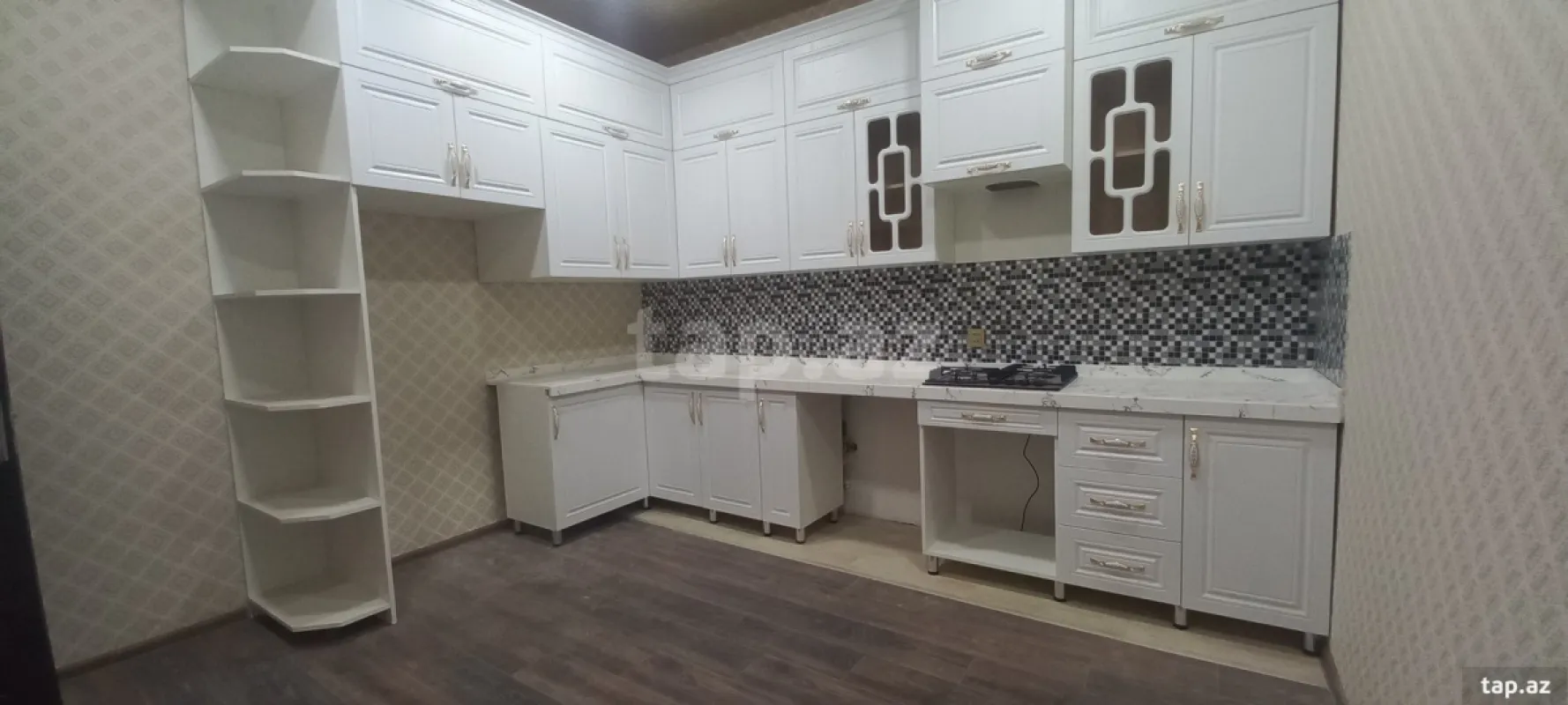 Satılır 5 otaqlı həyət evi