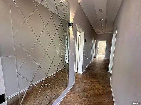 Satılır 4 otaqlı həyət evi