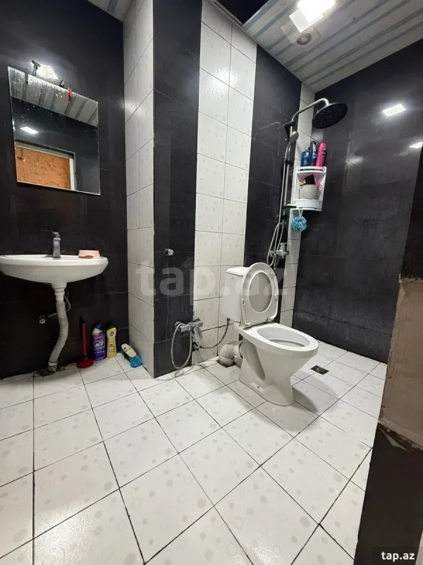 Satılır 2 otaqlı yeni tikili 73 m²