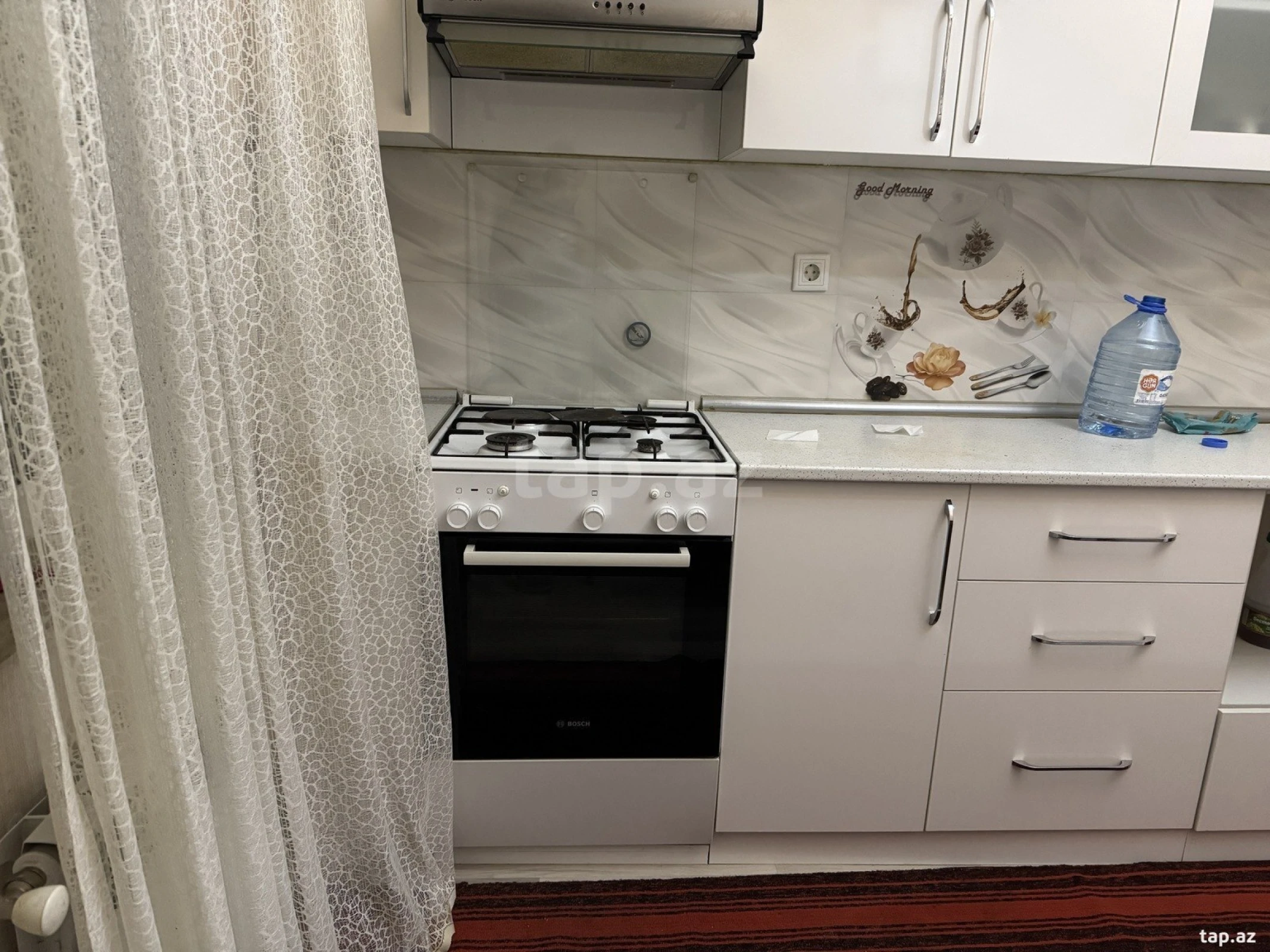 Kirayə verilir 2 otaqlı yeni tikili 72 m²