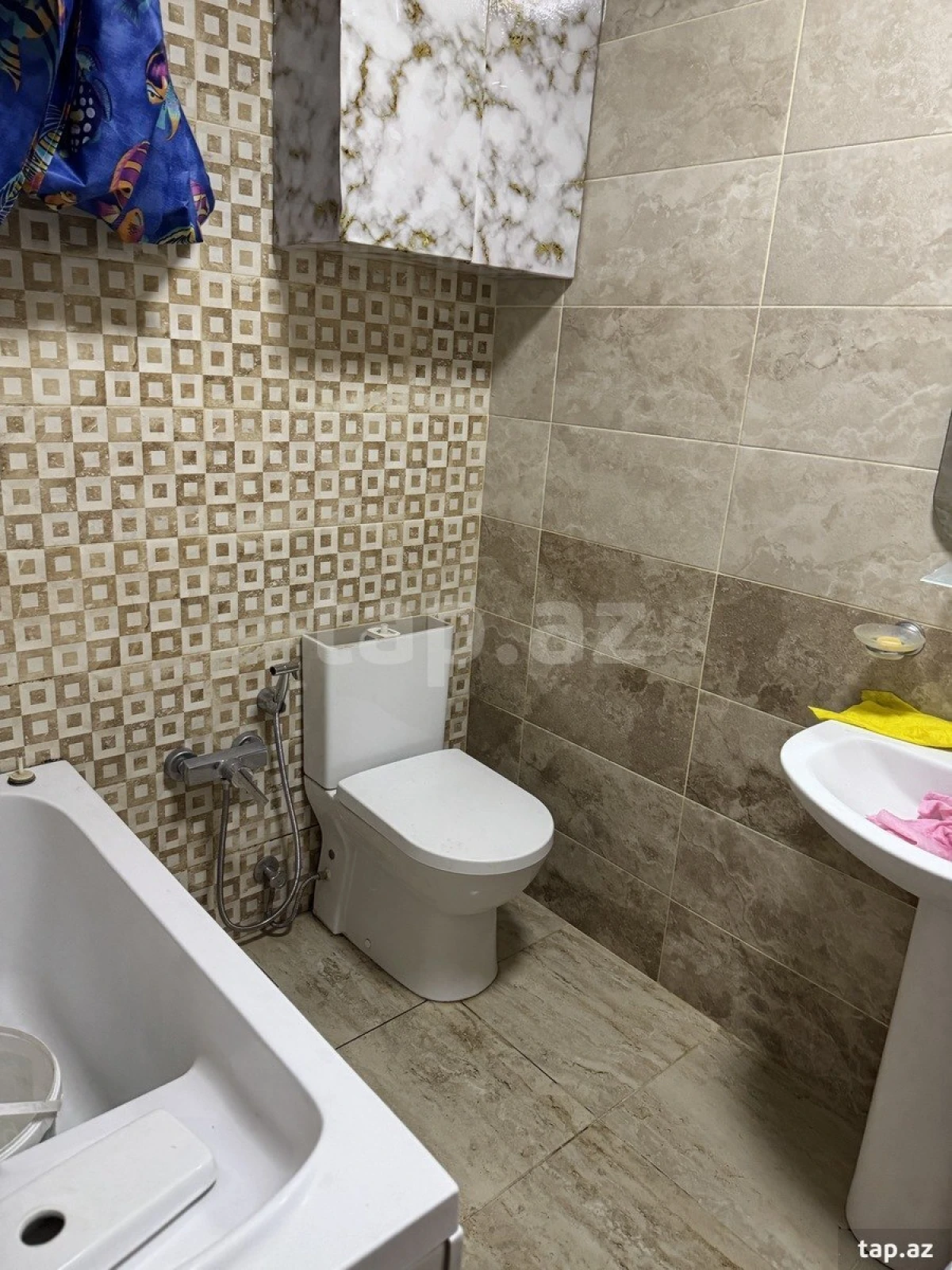 Kirayə verilir 2 otaqlı yeni tikili 72 m²