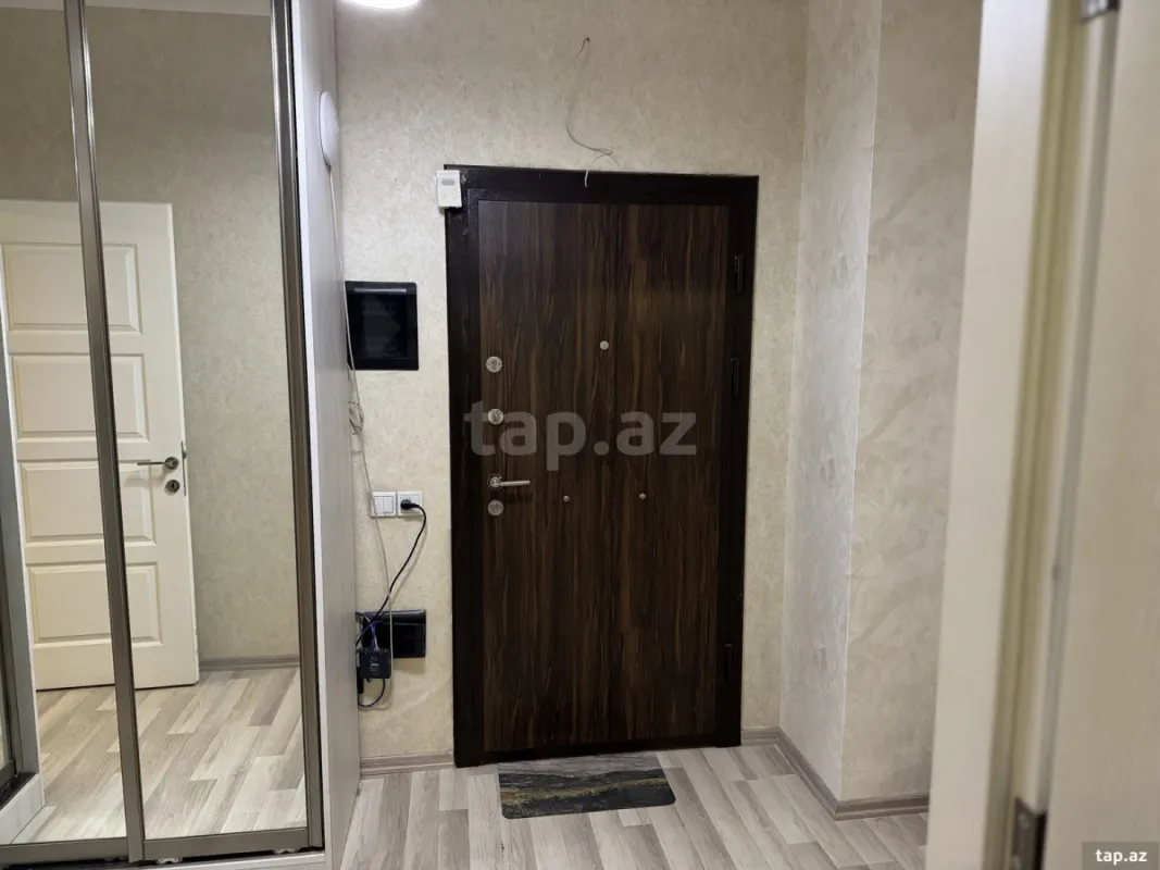 Kirayə verilir 2 otaqlı yeni tikili 72 m²