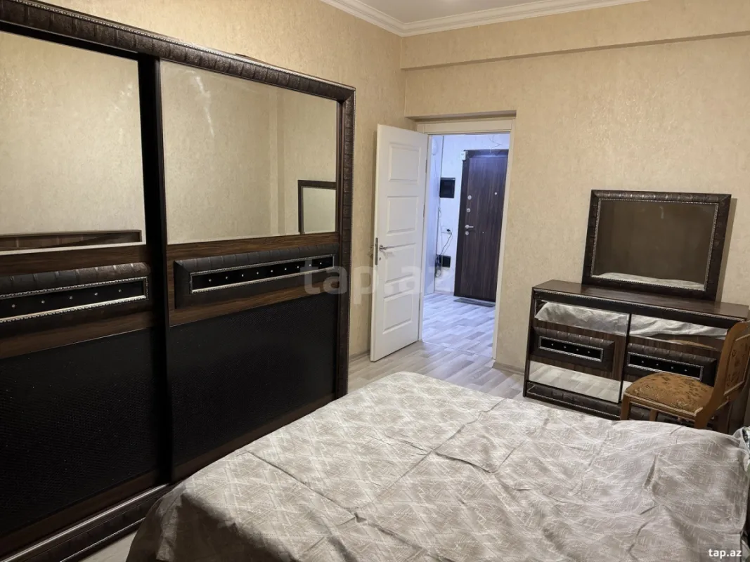 Kirayə verilir 2 otaqlı yeni tikili 72 m²