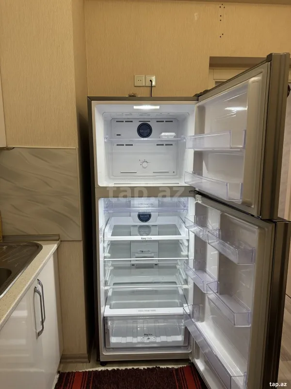 Kirayə verilir 2 otaqlı yeni tikili 72 m²