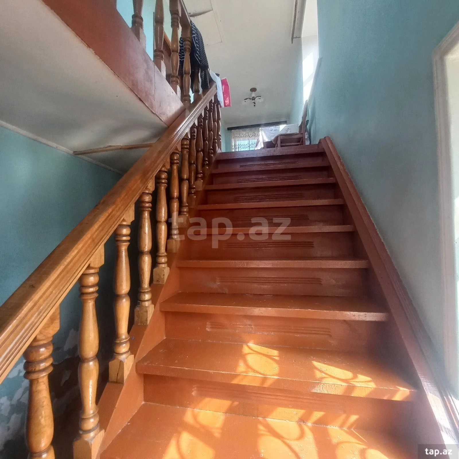 Satılır 5 otaqlı həyət evi