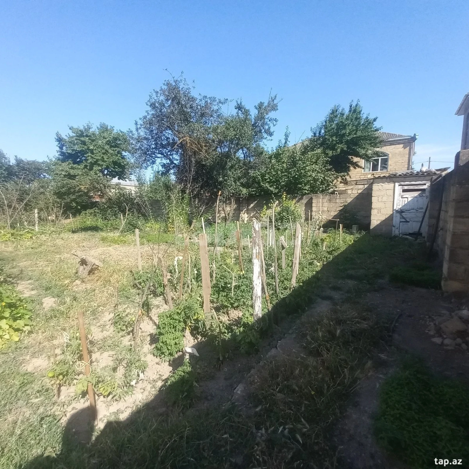 Satılır 5 otaqlı həyət evi