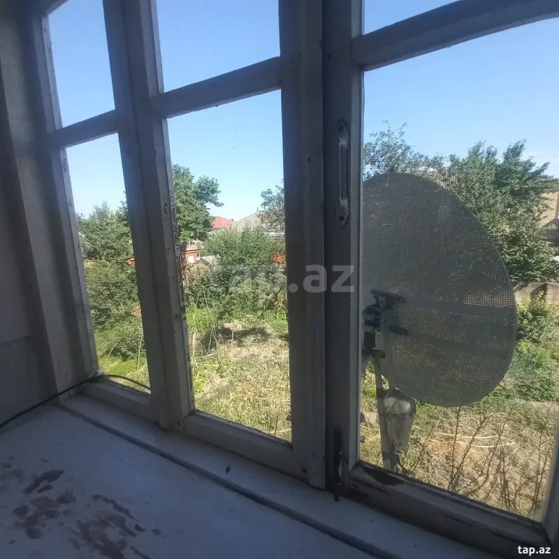 Satılır 5 otaqlı həyət evi